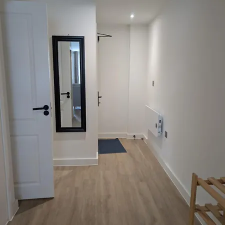 Modern 1 Bed Apartment-central Leeds, Near Arena *